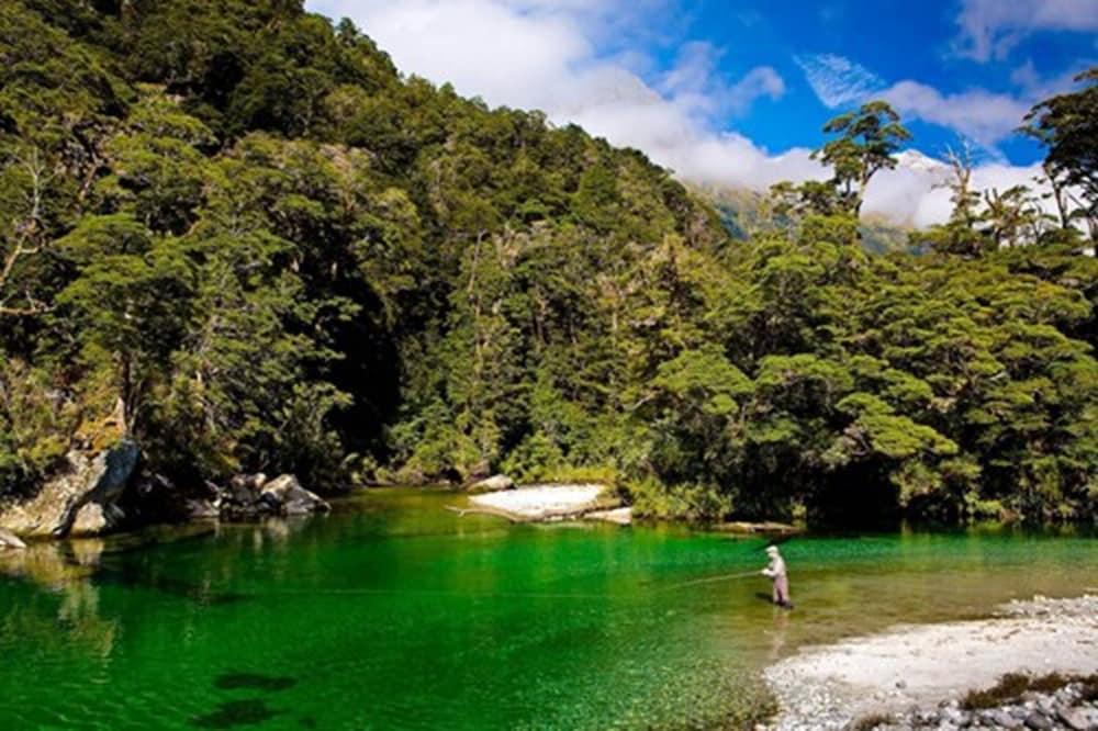 אגם טה אנאו Fiordland Lodge מראה חיצוני תמונה